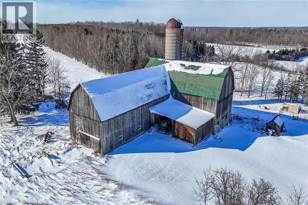 1631 River Road, Cayuga, ON - Outdoor
