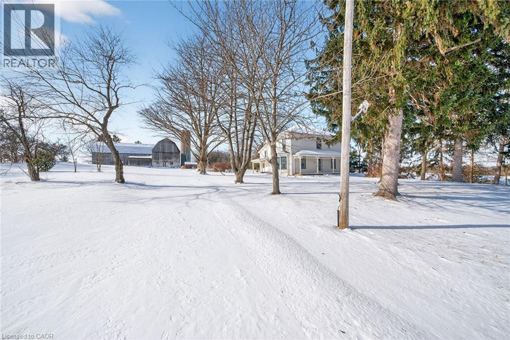 1631 River Road, Cayuga, ON - Outdoor