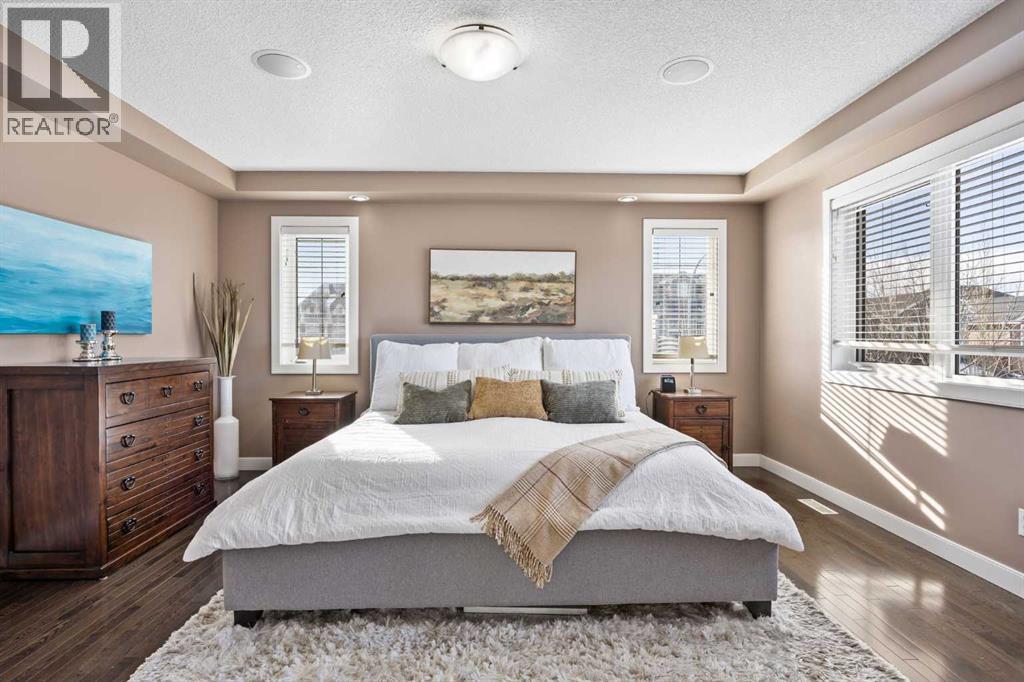 202 Royal Oak Heath Nw, Calgary, AB - Indoor Photo Showing Bedroom