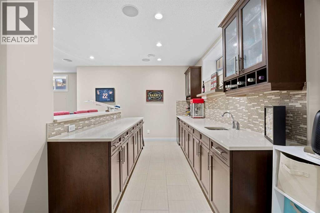 202 Royal Oak Heath Nw, Calgary, AB - Indoor Photo Showing Kitchen