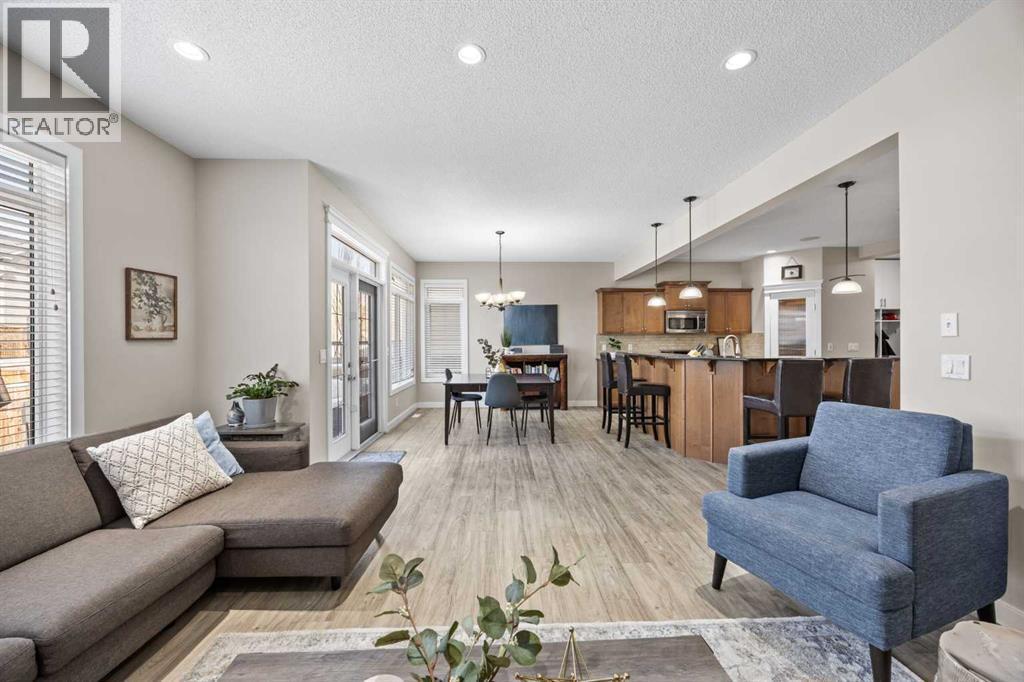 202 Royal Oak Heath Nw, Calgary, AB - Indoor Photo Showing Living Room