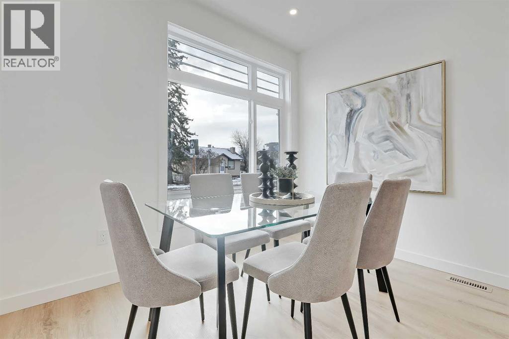 2, 828 8 Avenue Ne, Calgary, AB - Indoor Photo Showing Dining Room