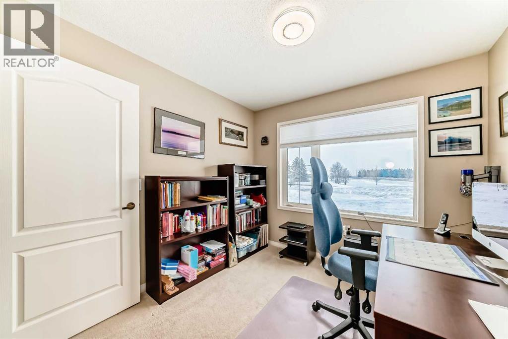 417 Hope Bay, Rural Rocky View County, AB - Indoor Photo Showing Office