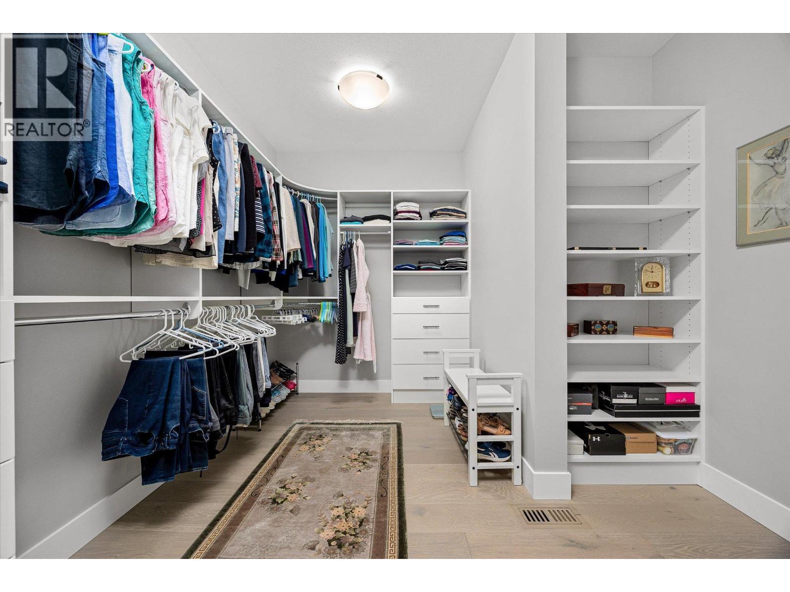 468 Sparrow Hawk Court, Kelowna, BC - Indoor With Storage