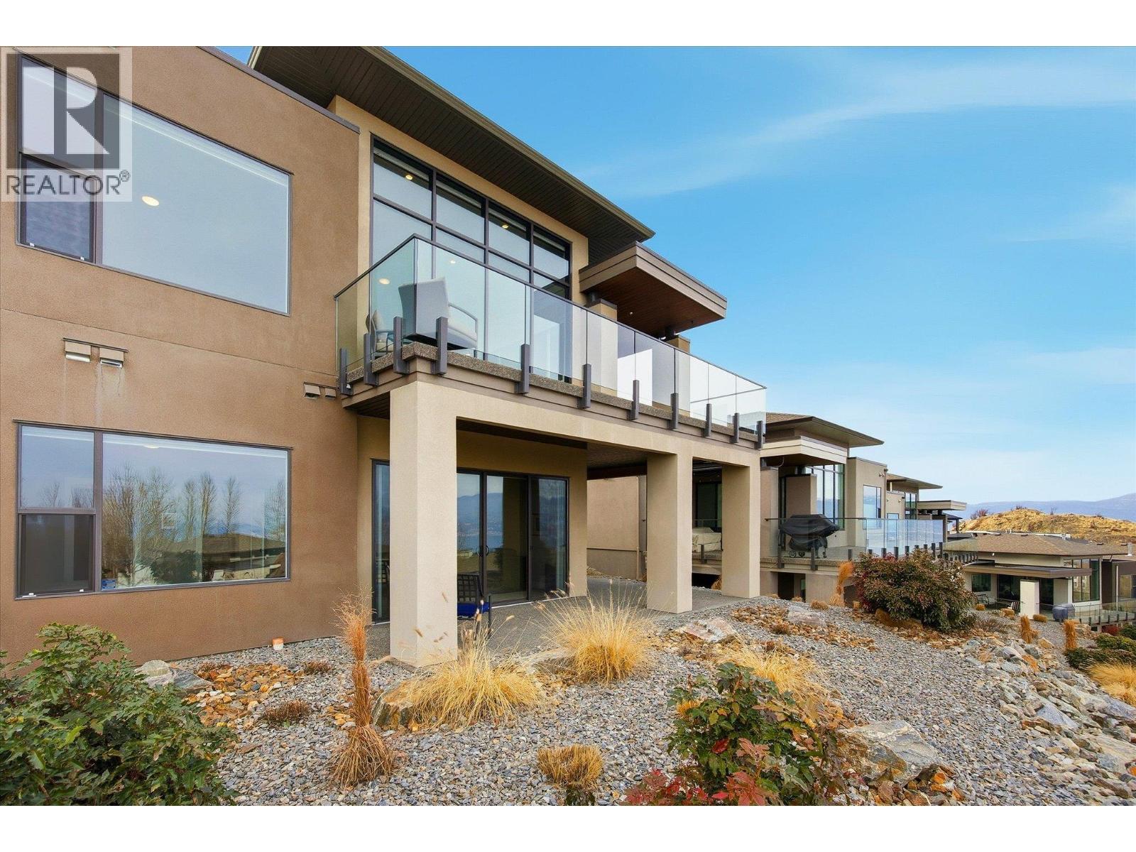 468 Sparrow Hawk Court, Kelowna, BC - Outdoor