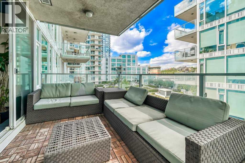 410, 560 6 Avenue Se, Calgary, AB - Outdoor With Balcony With Exterior