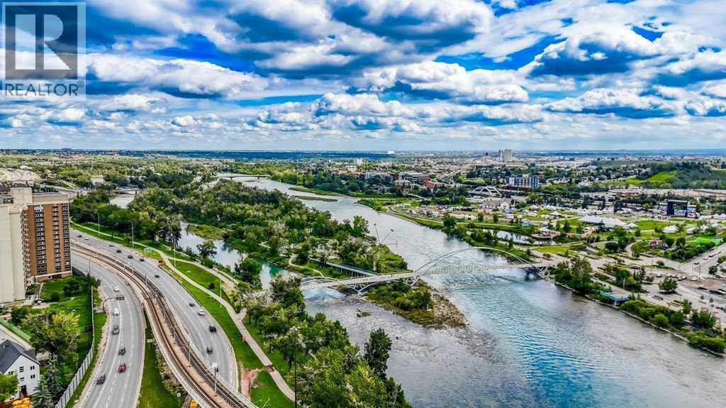 410, 560 6 Avenue Se, Calgary, AB - Outdoor With Body Of Water With View