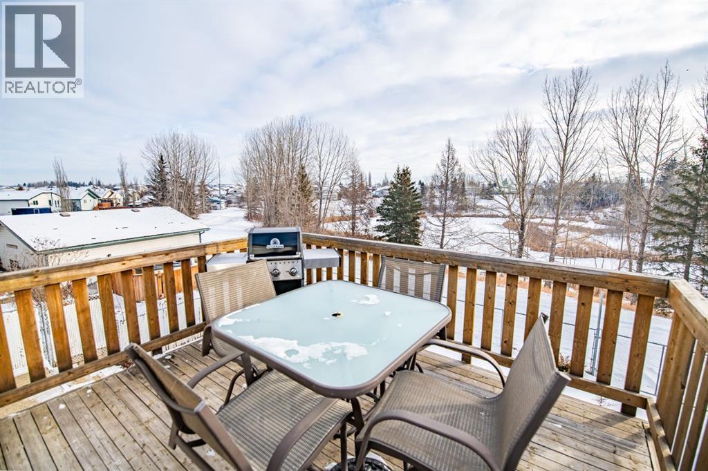 82 Westglen Boulevard, Blackfalds, AB - Outdoor With Deck Patio Veranda