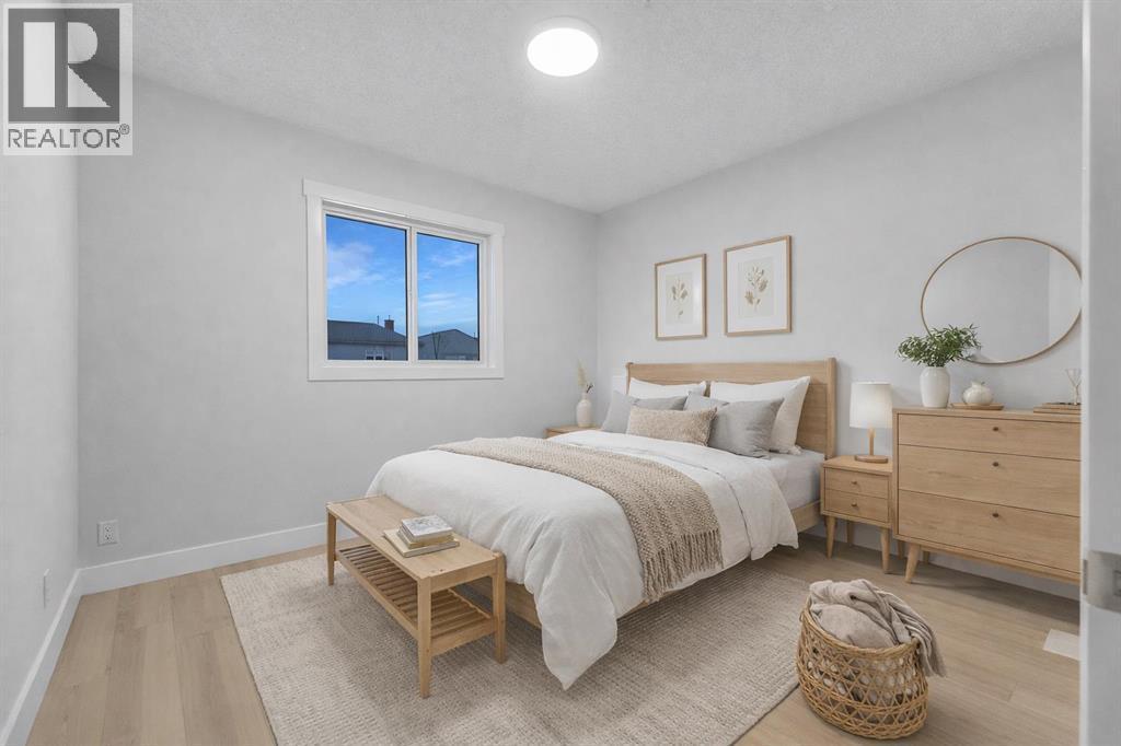 52 Saddlecreek Terrace Ne, Calgary, AB - Indoor Photo Showing Bedroom