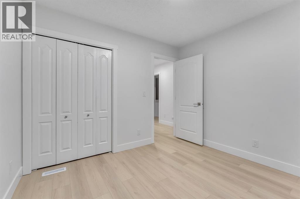 52 Saddlecreek Terrace Ne, Calgary, AB - Indoor