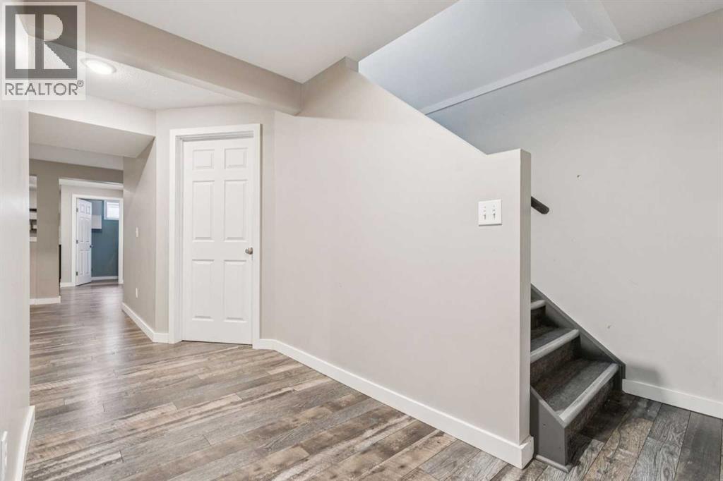 1005 Eagleview Place Nw, High River, AB - Indoor Photo Showing Other Room