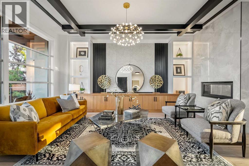 1415 24 Street Sw, Calgary, AB - Indoor Photo Showing Living Room