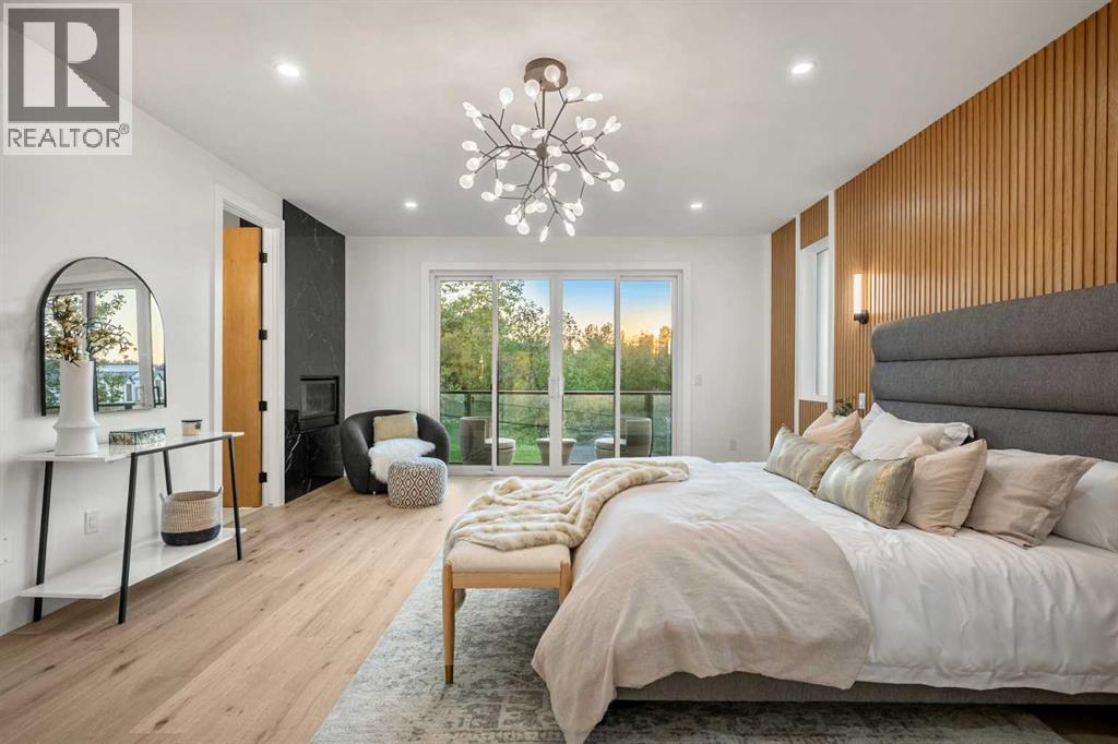 1415 24 Street Sw, Calgary, AB - Indoor Photo Showing Bedroom