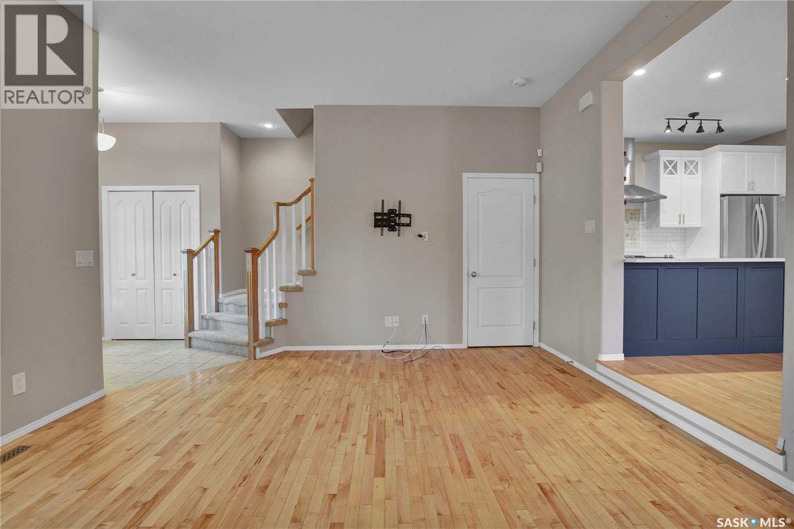 202 2Nd Street E, Saskatoon, SK - Indoor Photo Showing Other Room