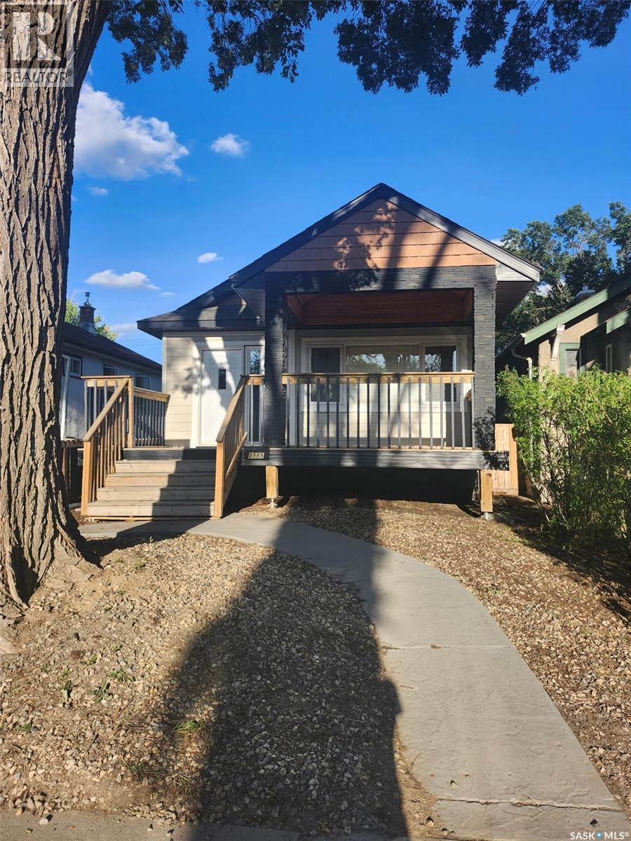 1565 Rae Street, Regina, SK - Outdoor