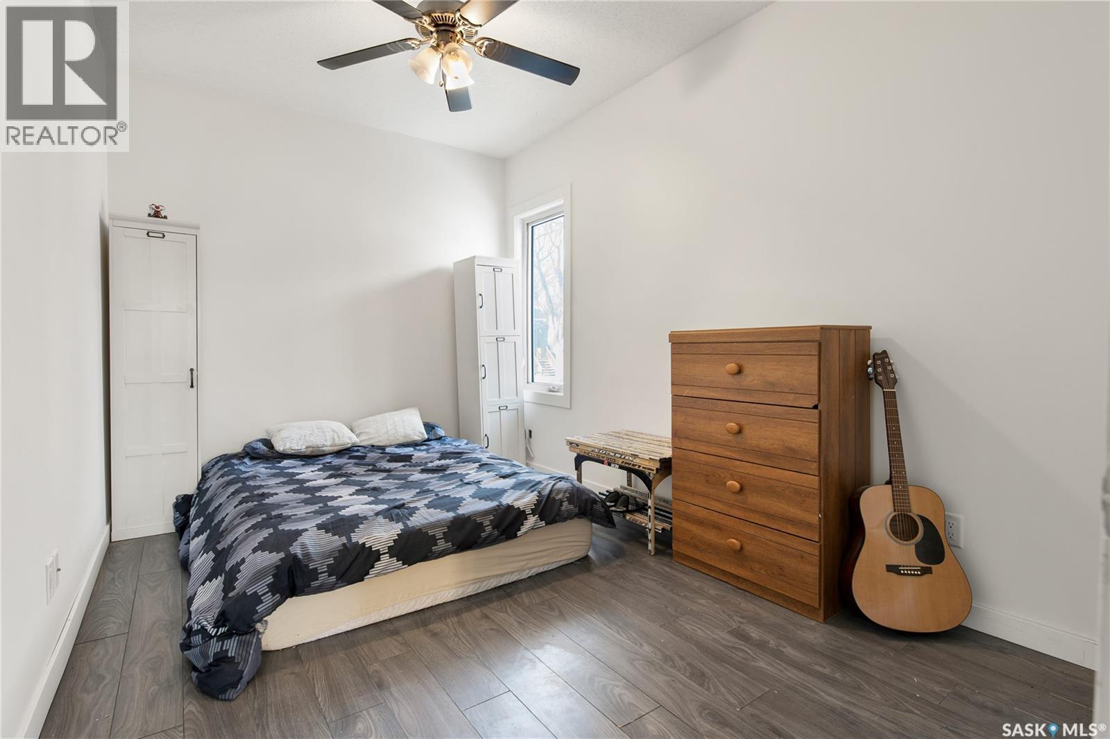 1565 Rae Street, Regina, SK - Indoor Photo Showing Bedroom