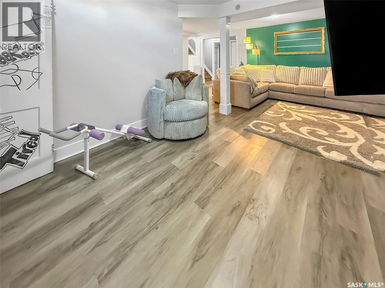 1110 Bothwell Drive, Swift Current, SK - Indoor