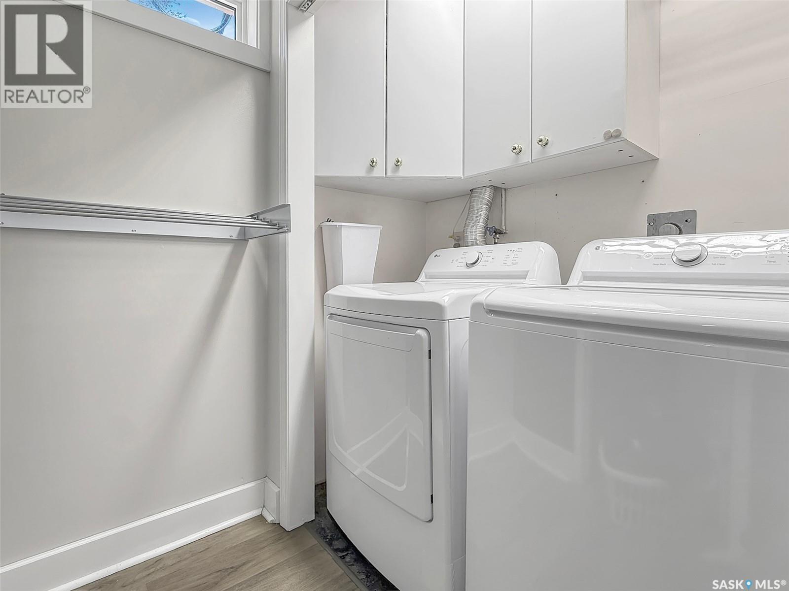 1110 Bothwell Drive, Swift Current, SK - Indoor Photo Showing Laundry Room