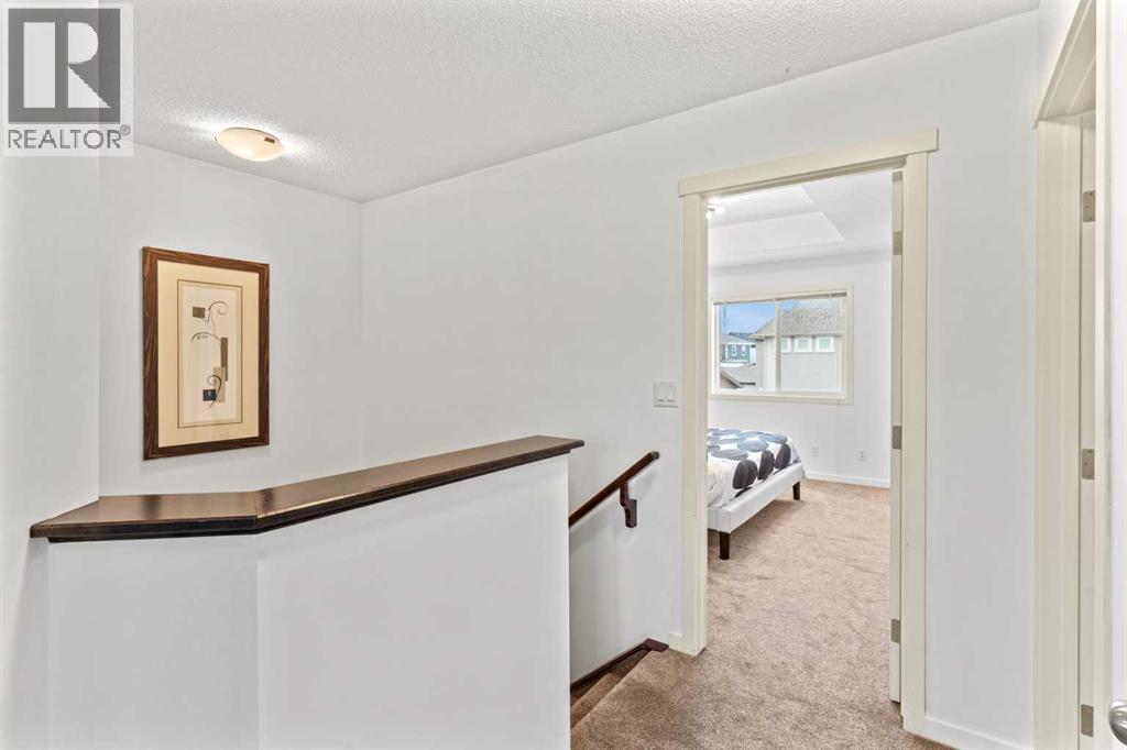 333 Mahogany Boulevard Se, Calgary, AB - Indoor Photo Showing Other Room