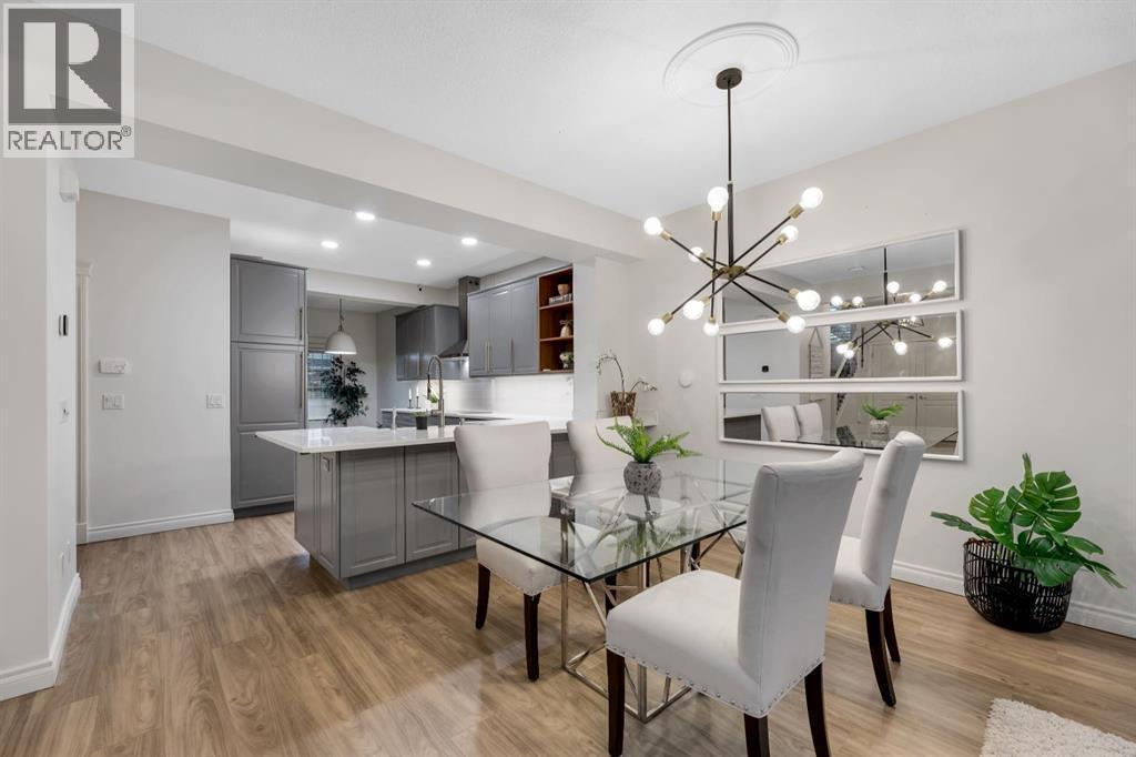 12, 10 St Julien Drive Sw, Calgary, AB - Indoor Photo Showing Dining Room