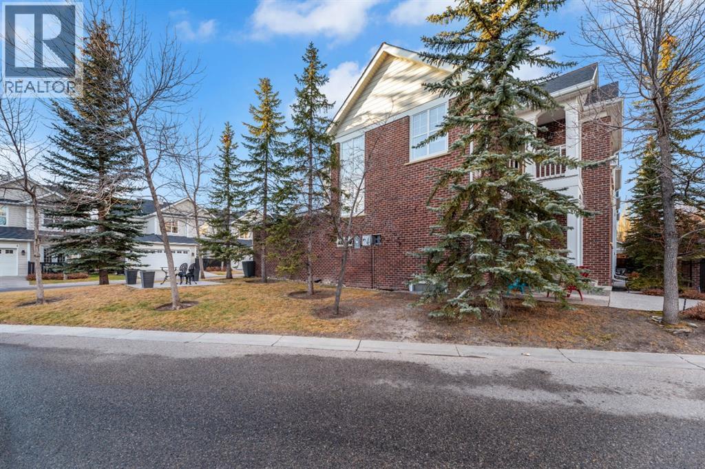 12, 10 St Julien Drive Sw, Calgary, AB - Outdoor