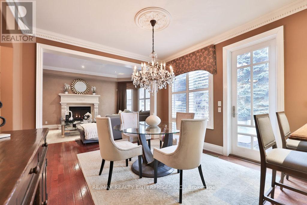683 Canyon Street, Mississauga, ON - Indoor Photo Showing Dining Room