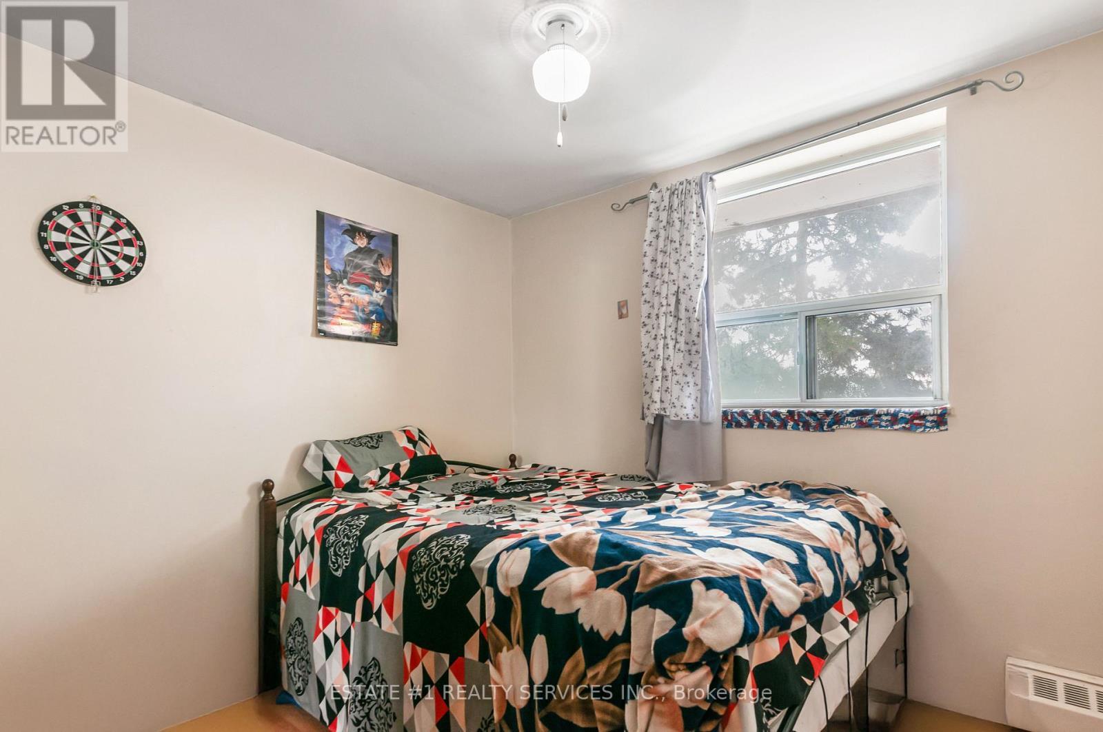 402 - 3555 Derry Road E, Mississauga, ON - Indoor Photo Showing Bedroom