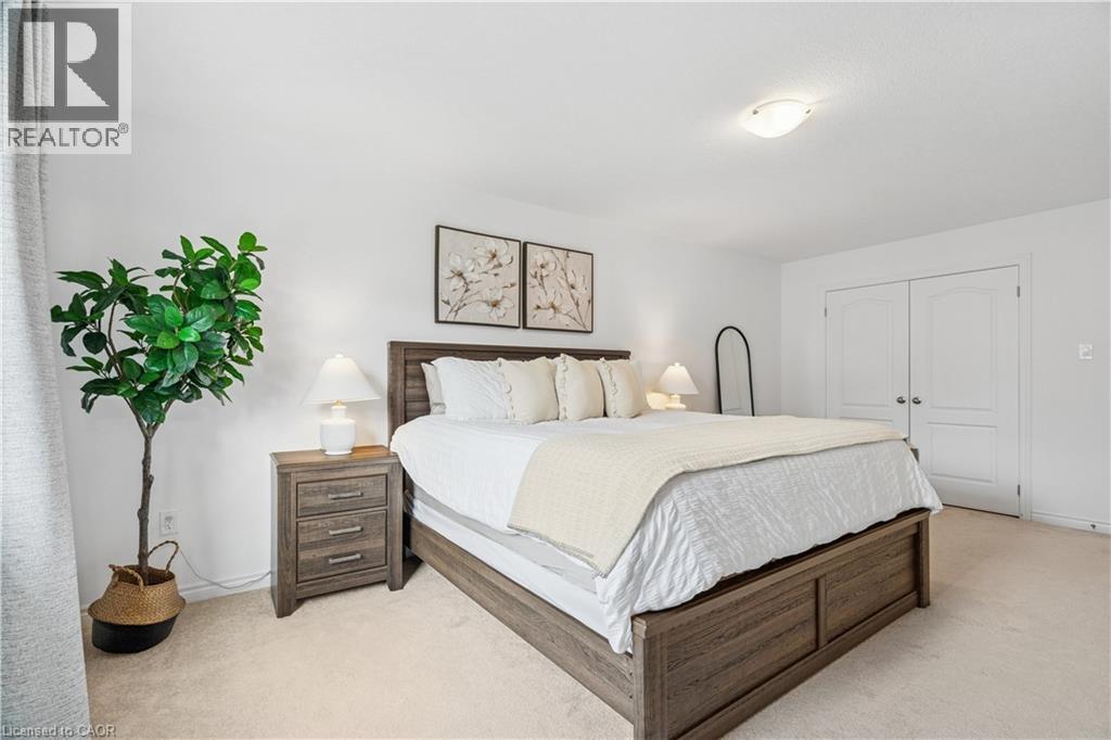 9 Elsegood Drive, Guelph, ON - Indoor Photo Showing Bedroom