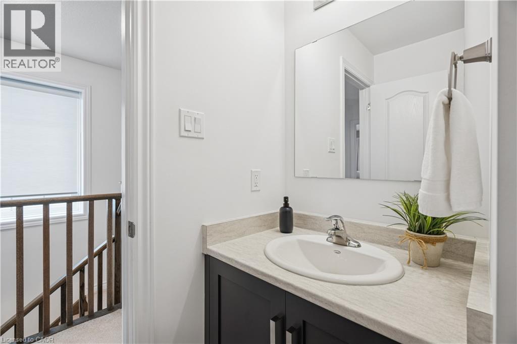 9 Elsegood Drive, Guelph, ON - Indoor Photo Showing Bathroom