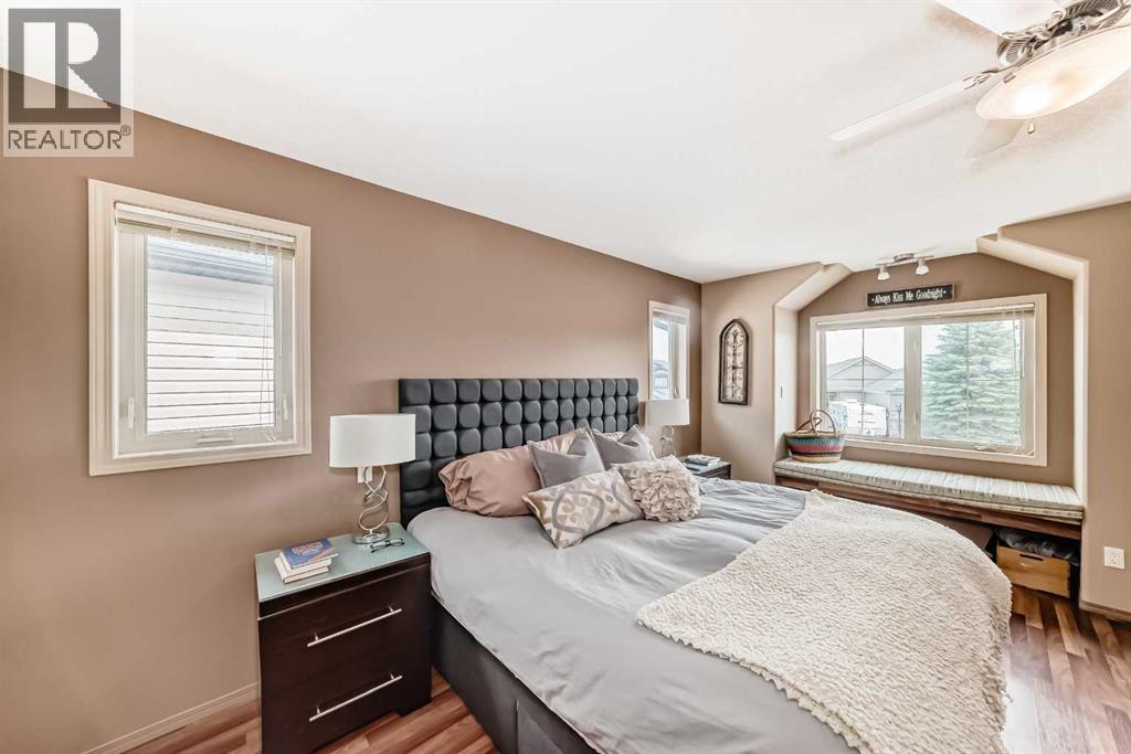 41 Canyoncrest Point W, Lethbridge, AB - Indoor Photo Showing Bedroom