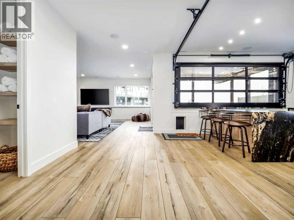 19 Stonecrest Point W, Lethbridge, AB - Indoor Photo Showing Other Room