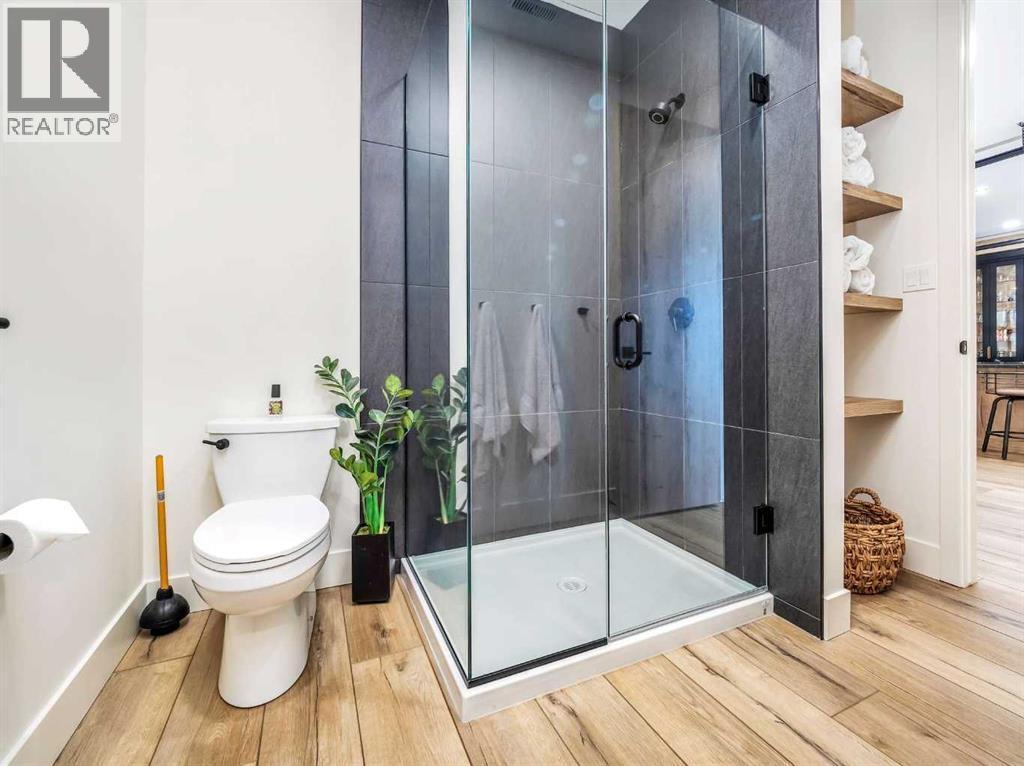 19 Stonecrest Point W, Lethbridge, AB - Indoor Photo Showing Bathroom