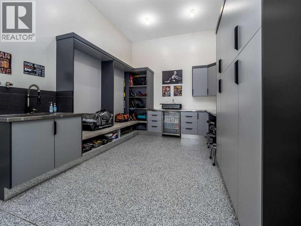 19 Stonecrest Point W, Lethbridge, AB - Indoor