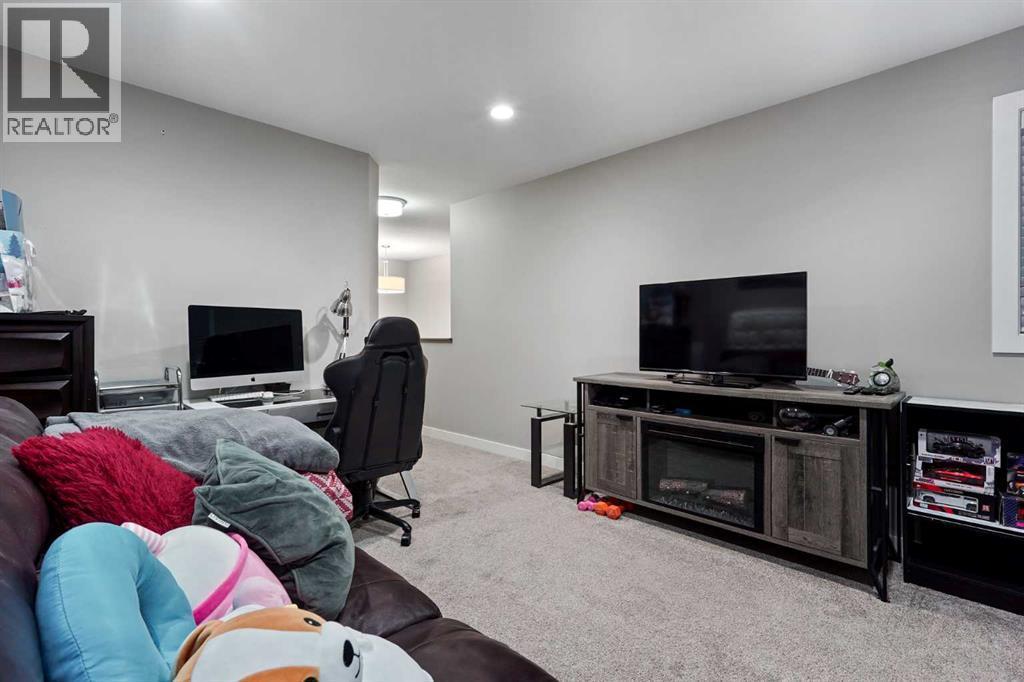 774 Marie Van Haarlem Crescent N, Lethbridge, AB - Indoor