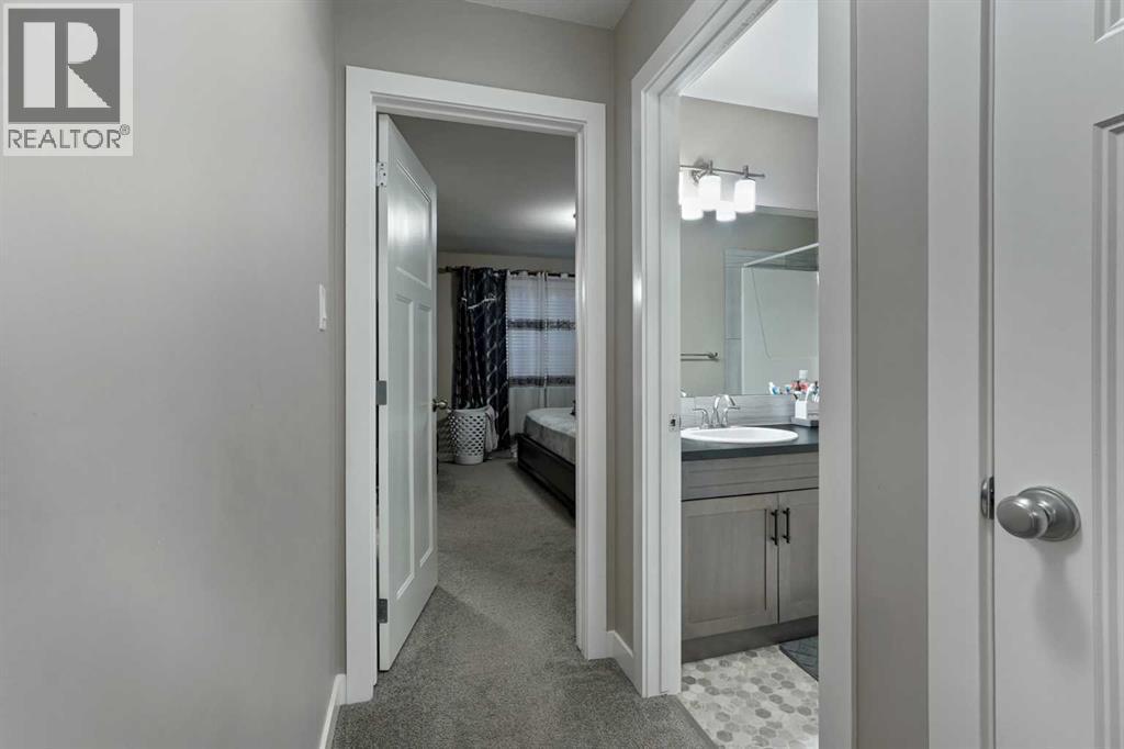 774 Marie Van Haarlem Crescent N, Lethbridge, AB - Indoor