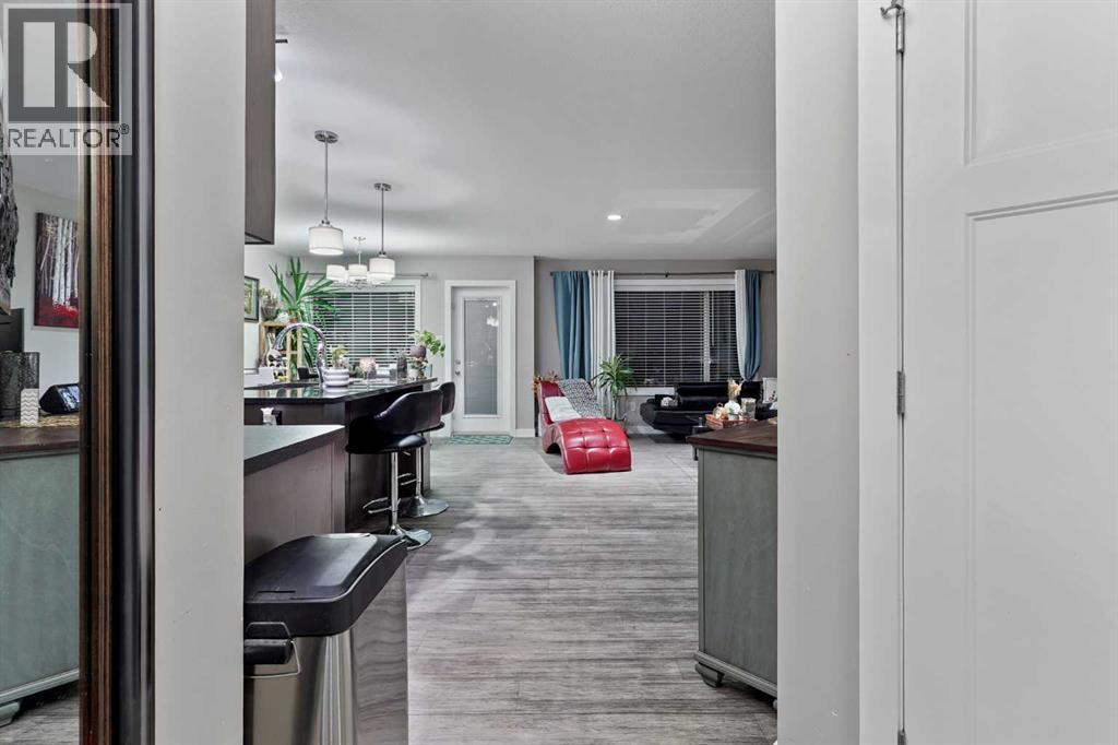 774 Marie Van Haarlem Crescent N, Lethbridge, AB - Indoor Photo Showing Other Room