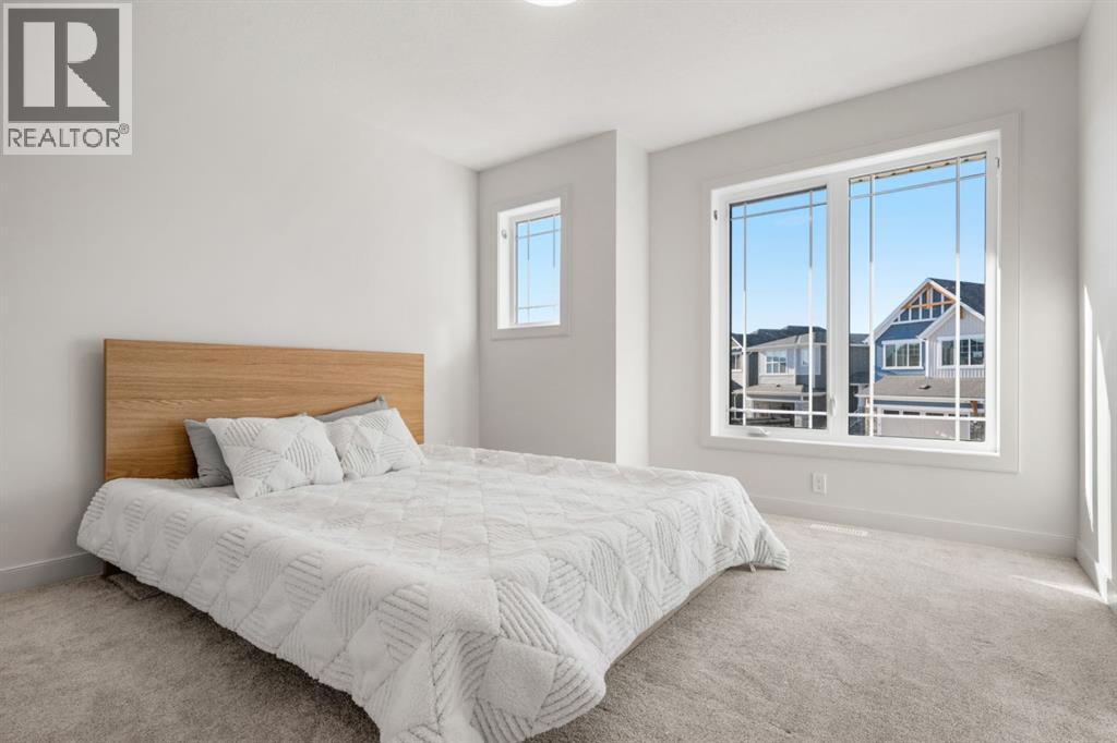 152 Sage Hill Heights Nw, Calgary, AB - Indoor Photo Showing Bedroom