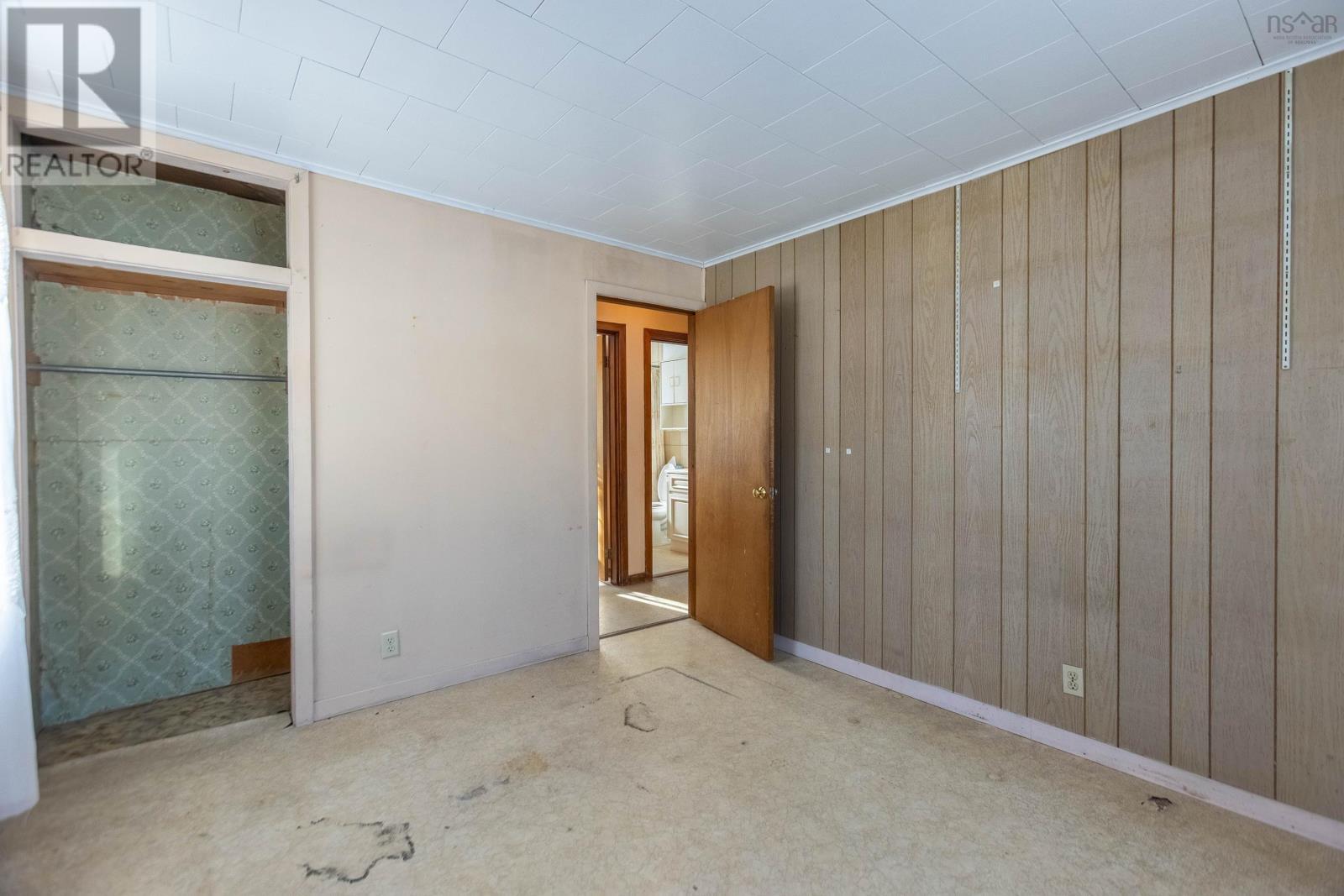 1 Boylston Avenue, Amherst, NS - Indoor Photo Showing Other Room