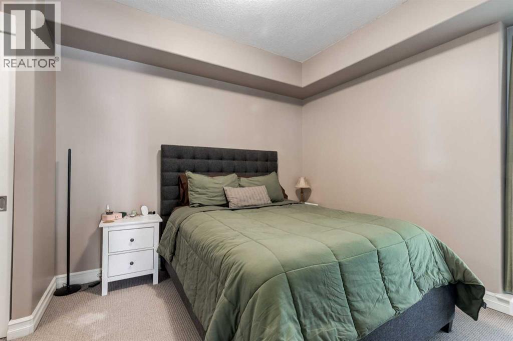 905, 836 15 Avenue Sw, Calgary, AB - Indoor Photo Showing Bedroom