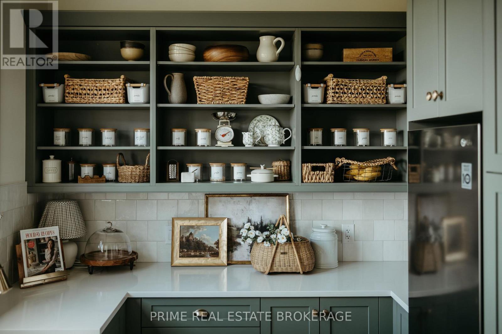 78 Optimist Drive, Southwold, ON - Indoor Photo Showing Other Room