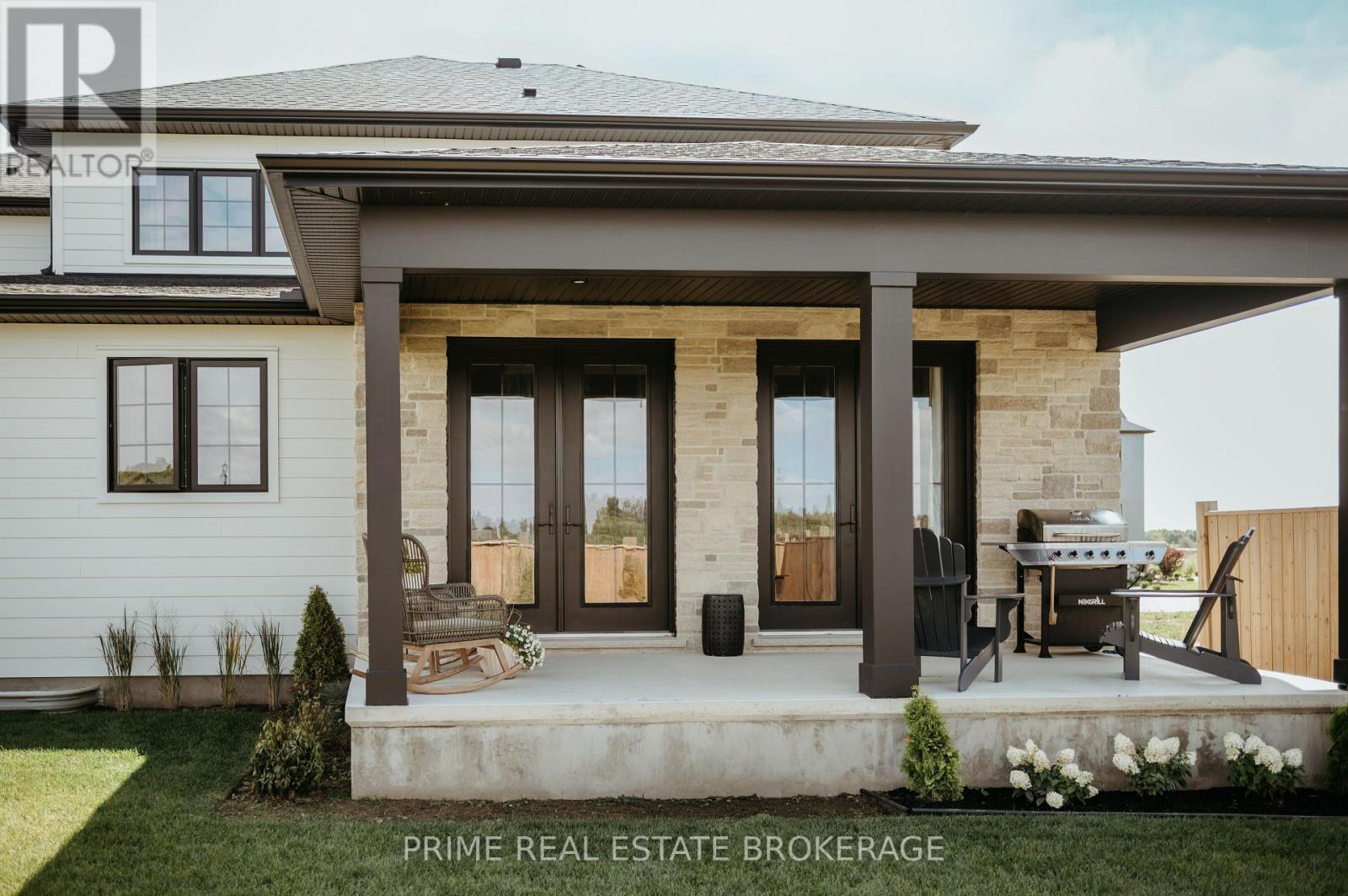 78 Optimist Drive, Southwold, ON - Outdoor With Deck Patio Veranda