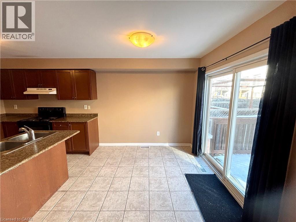 3319 Mikalda Road, Burlington, ON - Indoor Photo Showing Kitchen With Double Sink