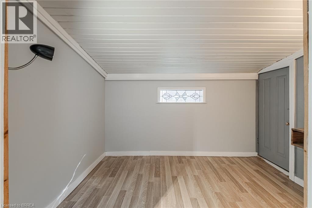 99 Fourth Concession Road Unit# 196, Burford, ON - Indoor Photo Showing Other Room