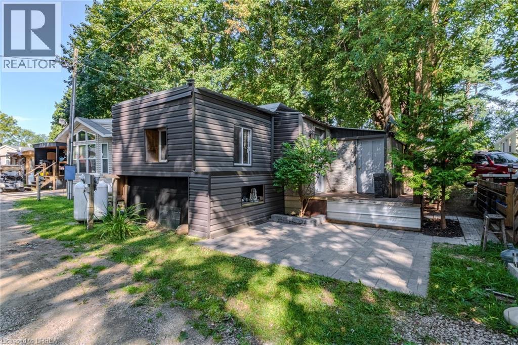 99 Fourth Concession Road Unit# 196, Burford, ON - Outdoor