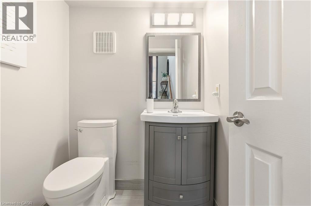Bathroom with vanity and toilet - 1489 Litchfield Road, Oakville, ON - Indoor Photo Showing Bathroom