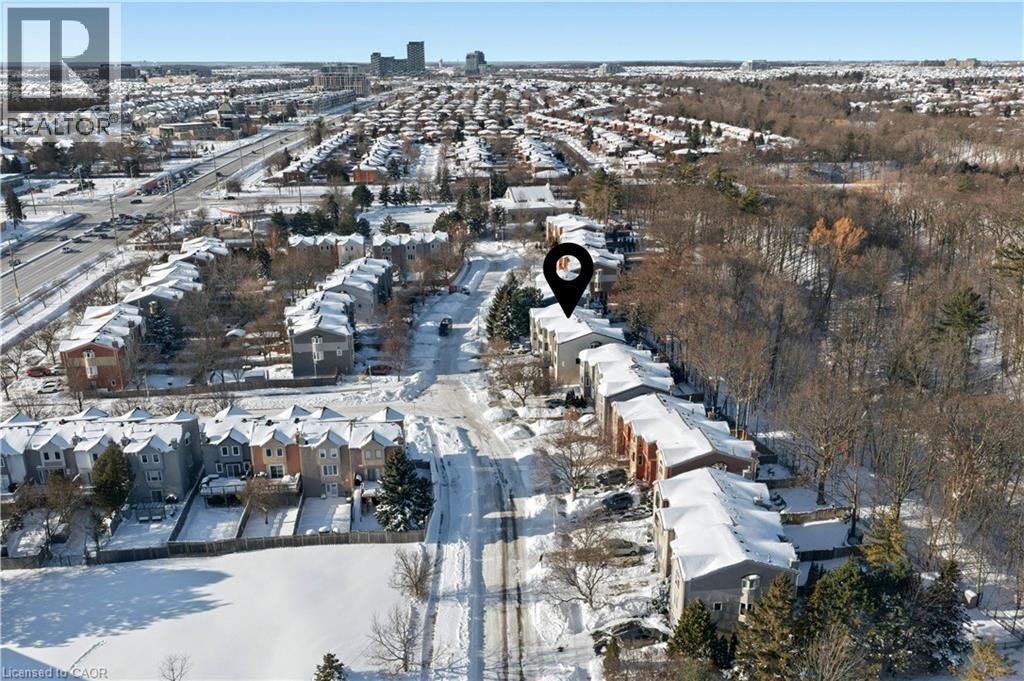 Snowy aerial view featuring a residential view and a city view - 1489 Litchfield Road, Oakville, ON - Outdoor With View