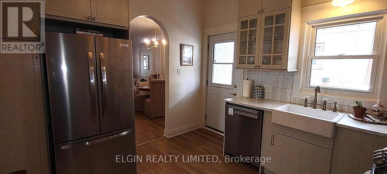 Door to backyard - 84 Pleasant Avenue, St. Catharines (Downtown), ON - Indoor Photo Showing Kitchen
