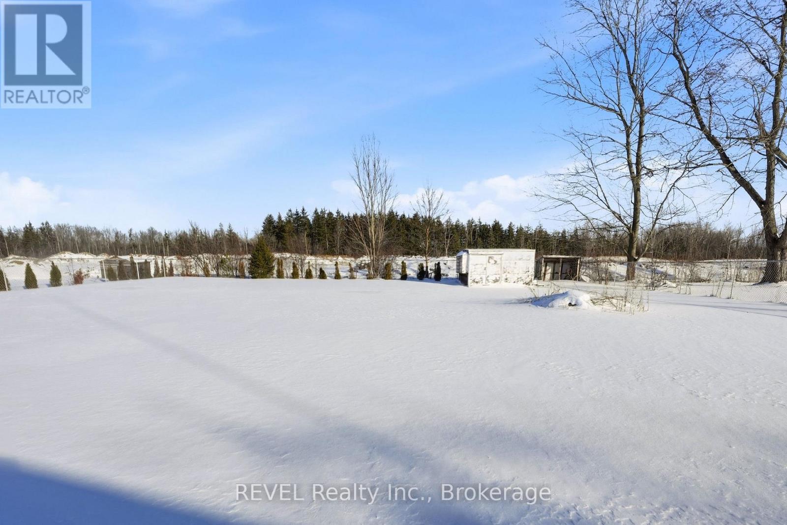 1150 Pettit Road, Fort Erie (Crescent Park), ON - Outdoor With View