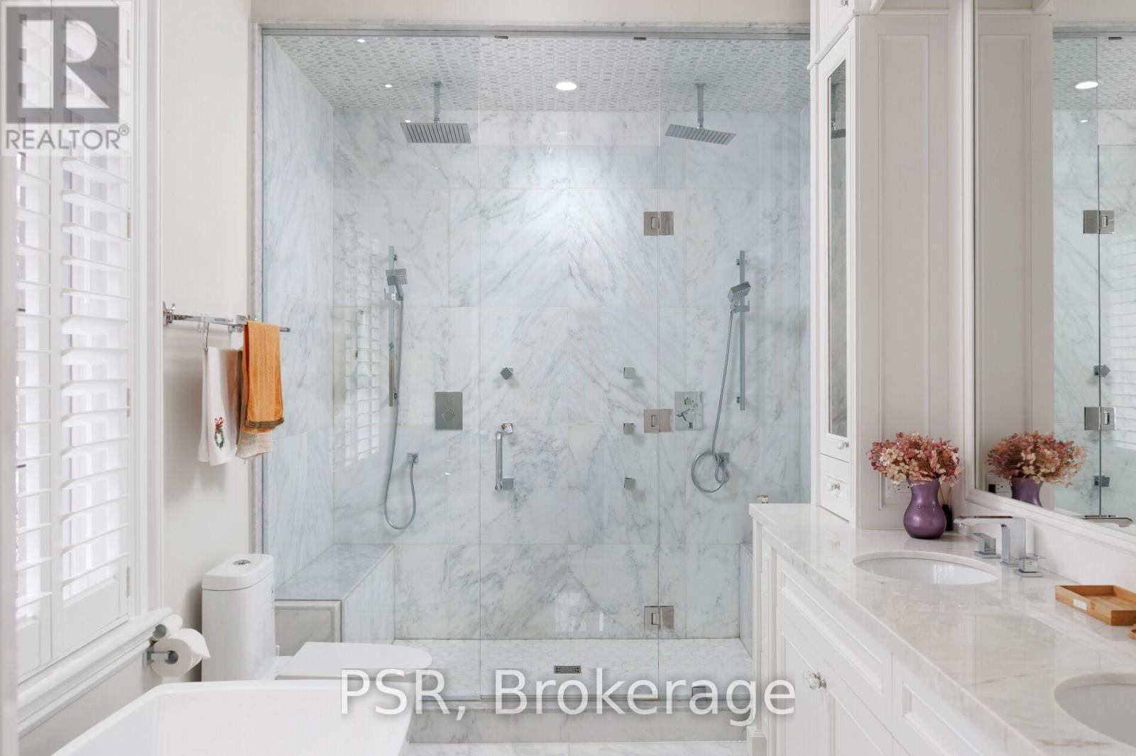 22 Ida Street, Markham, ON - Indoor Photo Showing Bathroom