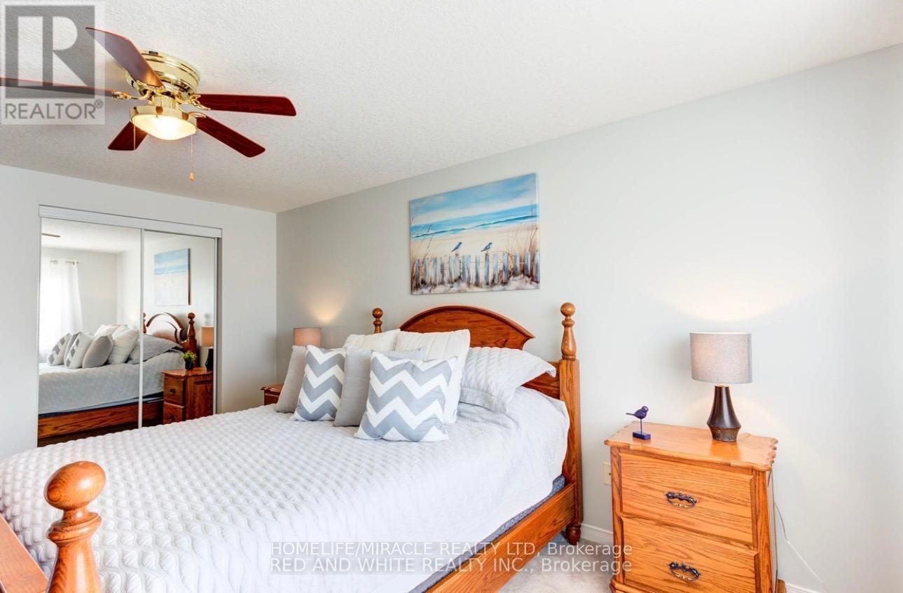 12 Haskell Road E, Cambridge, ON - Indoor Photo Showing Bedroom